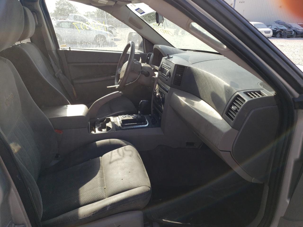 Photo 5 from auction – 2007 JEEP GRAND CHER with VIN 1J8GS48K87C699272