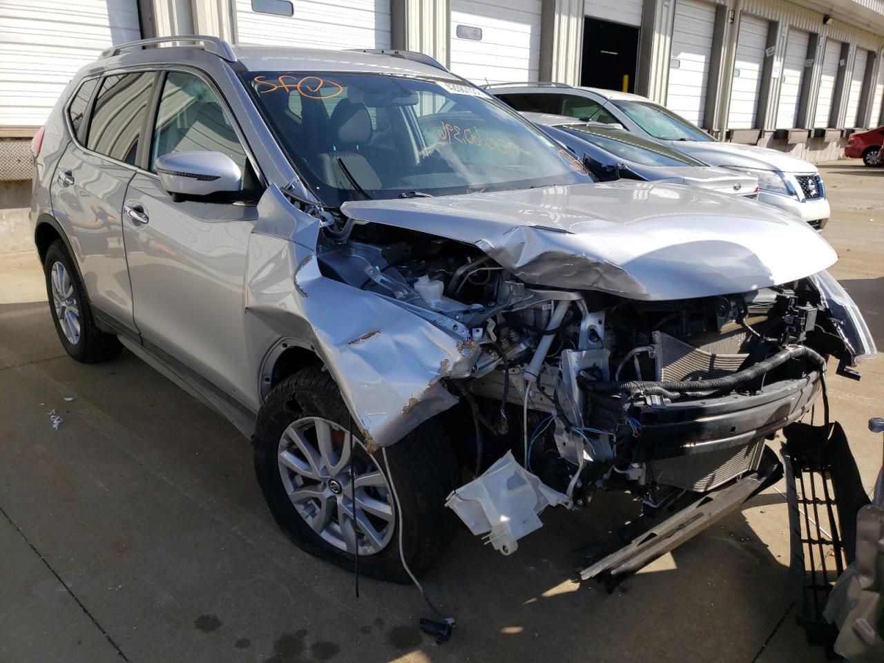 Photo 1 from auction – 2018 NISSAN ROGUE S with VIN KNMAT2MV7JP557574