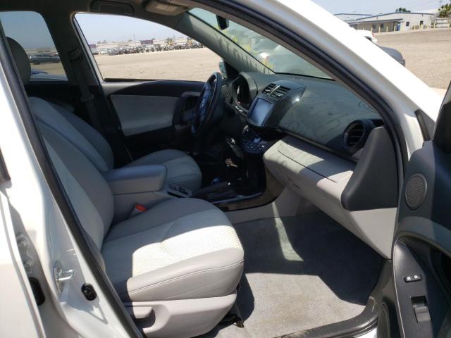 Photo 5 from auction – 2012 TOYOTA RAV4 EV with VIN 2T3YL4DV8CW001355