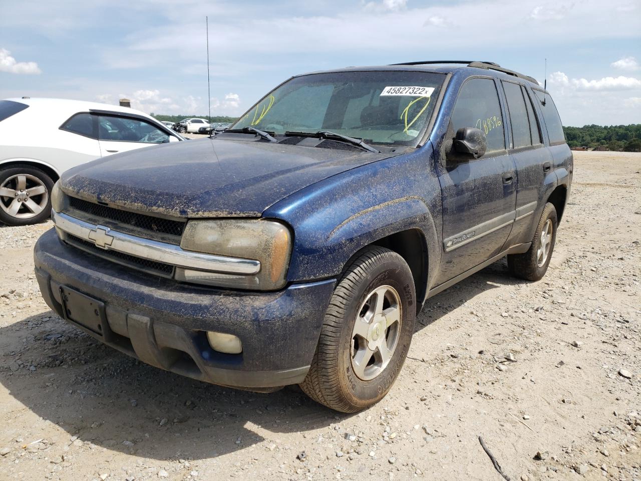 Photo 2 from auction – 2002 CHEVROLET TRAILBLAZE with VIN 1GNDS13S522124522