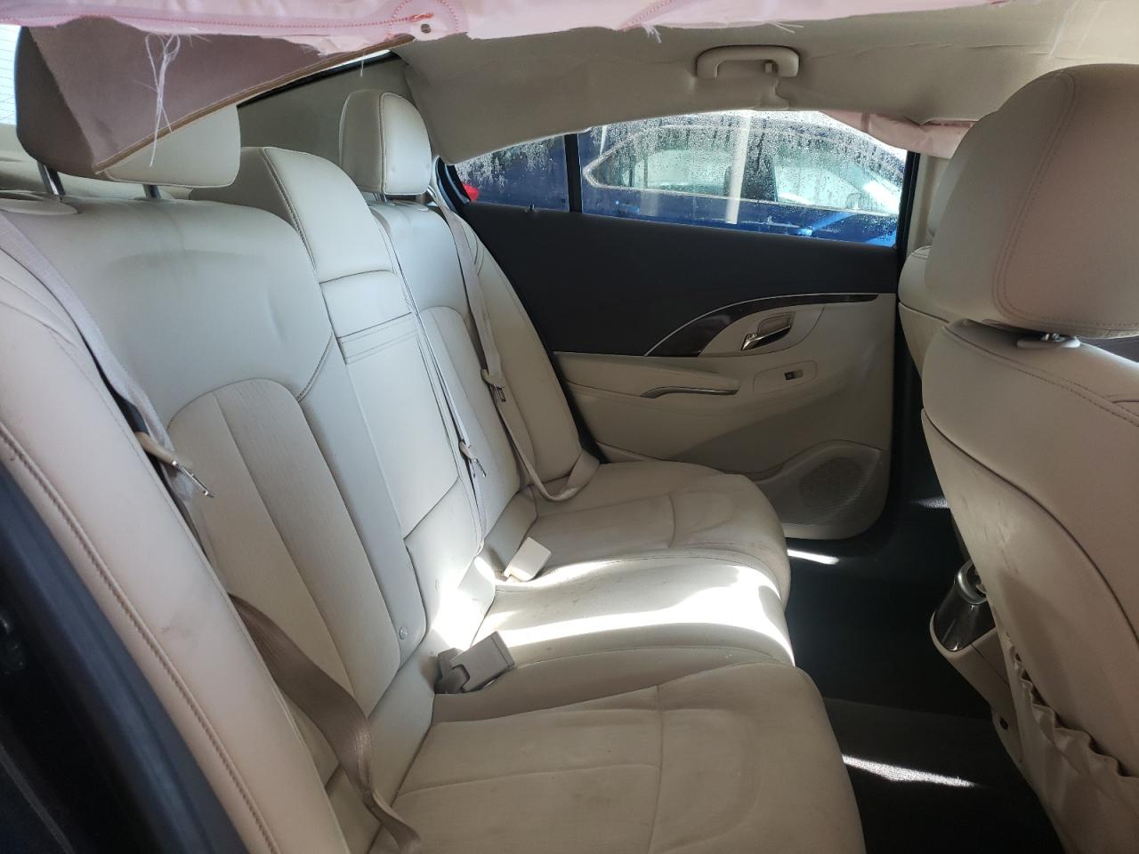 Photo 6 from auction – 2015 BUICK LACROSSE with VIN 1G4GA5G30FF268847