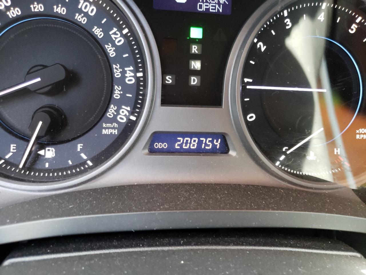 Photo 8 from auction – 2007 LEXUS IS 350 with VIN JTHBE262X75012960
