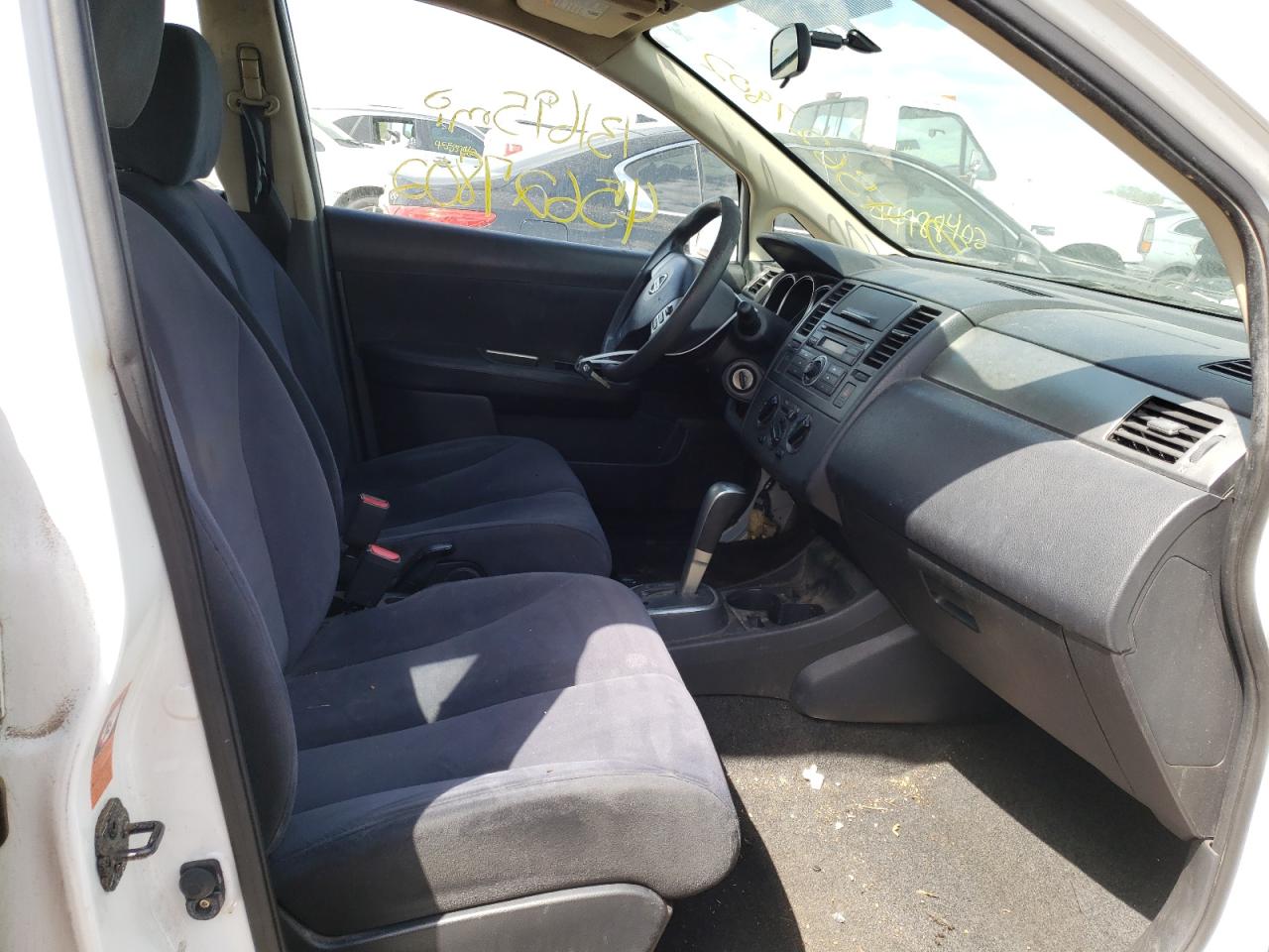 Photo 5 from auction – 2008 NISSAN VERSA S with VIN 3N1BC11E28L416987