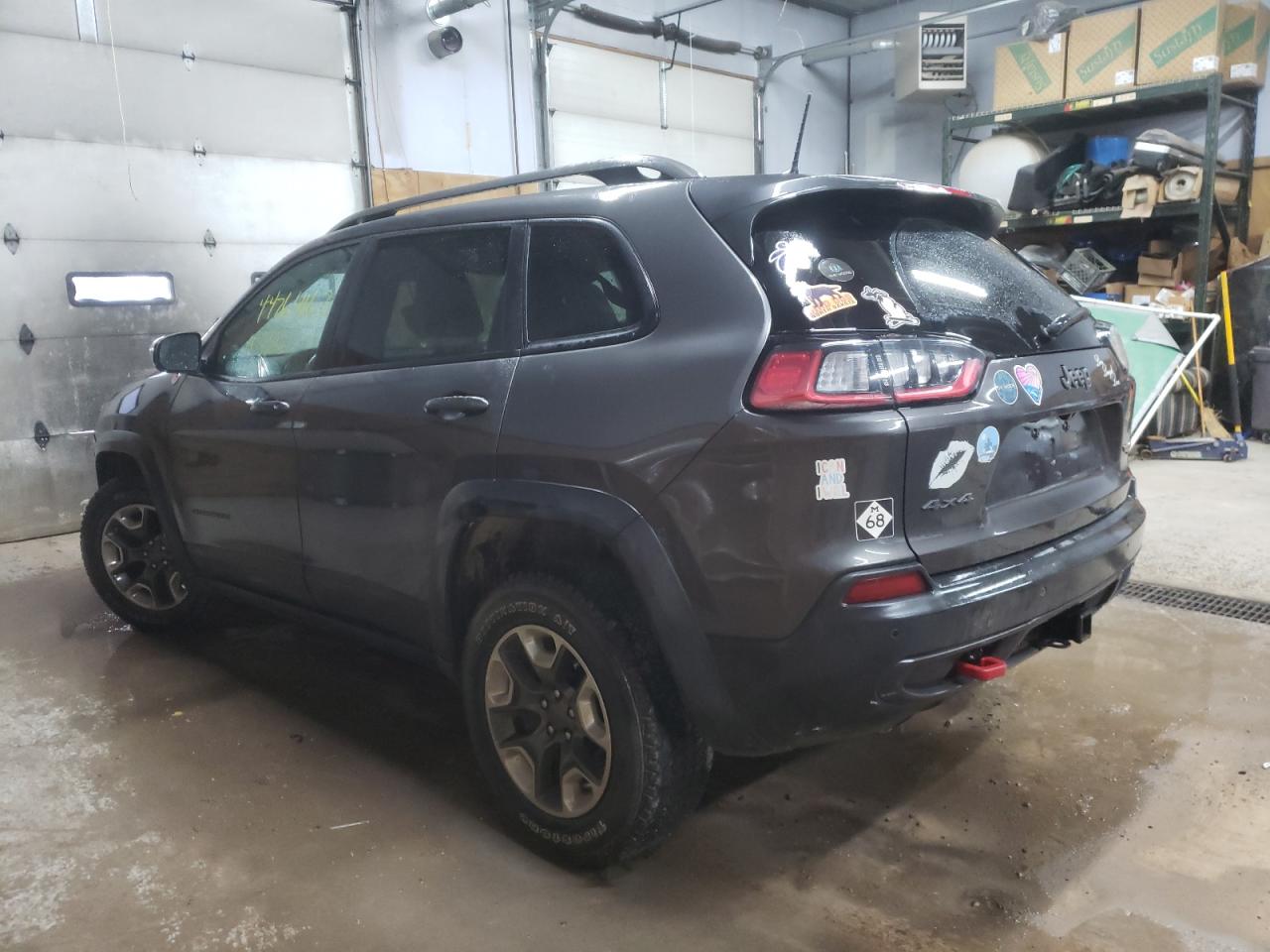 Photo 3 from auction – 2019 JEEP CHEROKEE T with VIN 1C4PJMBX4KD105374