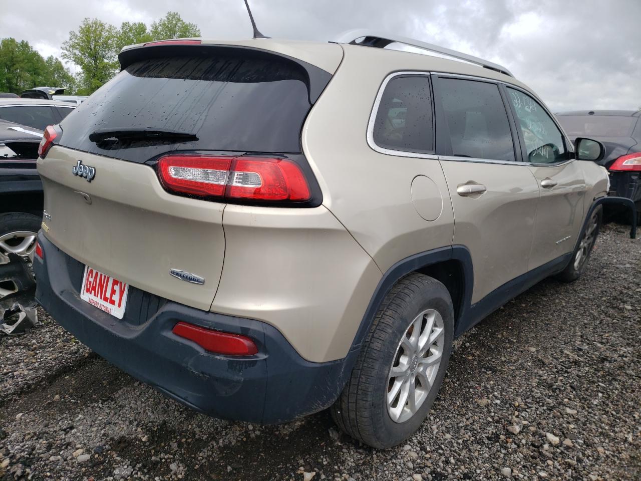 Photo 4 from auction – 2015 JEEP CHEROKEE L with VIN 1C4PJMCB8FW734407