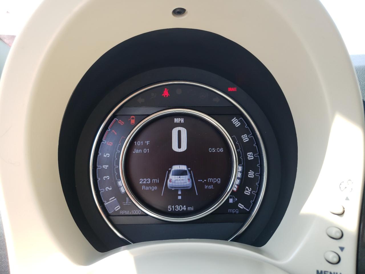 Photo 8 from auction – 2017 FIAT 500 POP with VIN 3C3CFFKR3HT575917