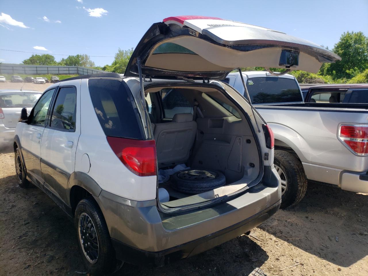 Photo 3 from auction – 2004 BUICK RENDEZVOUS with VIN 3G5DA03EX4S548423