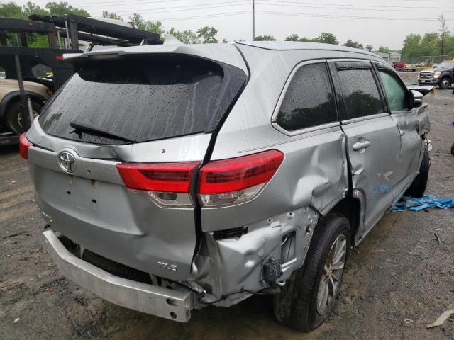 Foto 4 de la subasta – 2017 TOYOTA HIGHLANDER con VIN 5TDKZRFH5HS522390