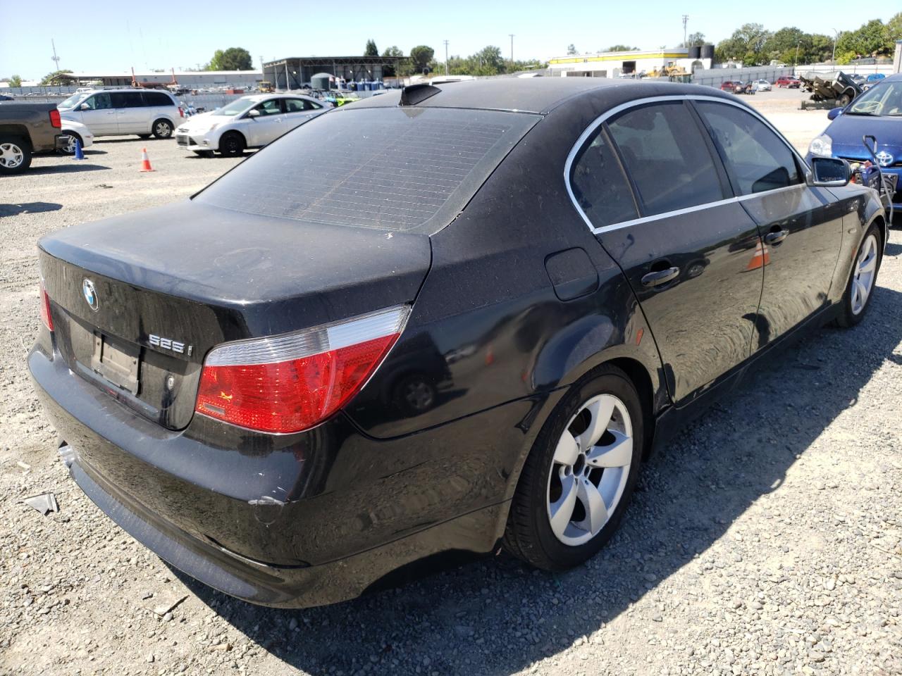 Photo 4 from auction – 2006 BMW 525 I with VIN WBANE53566CK91040