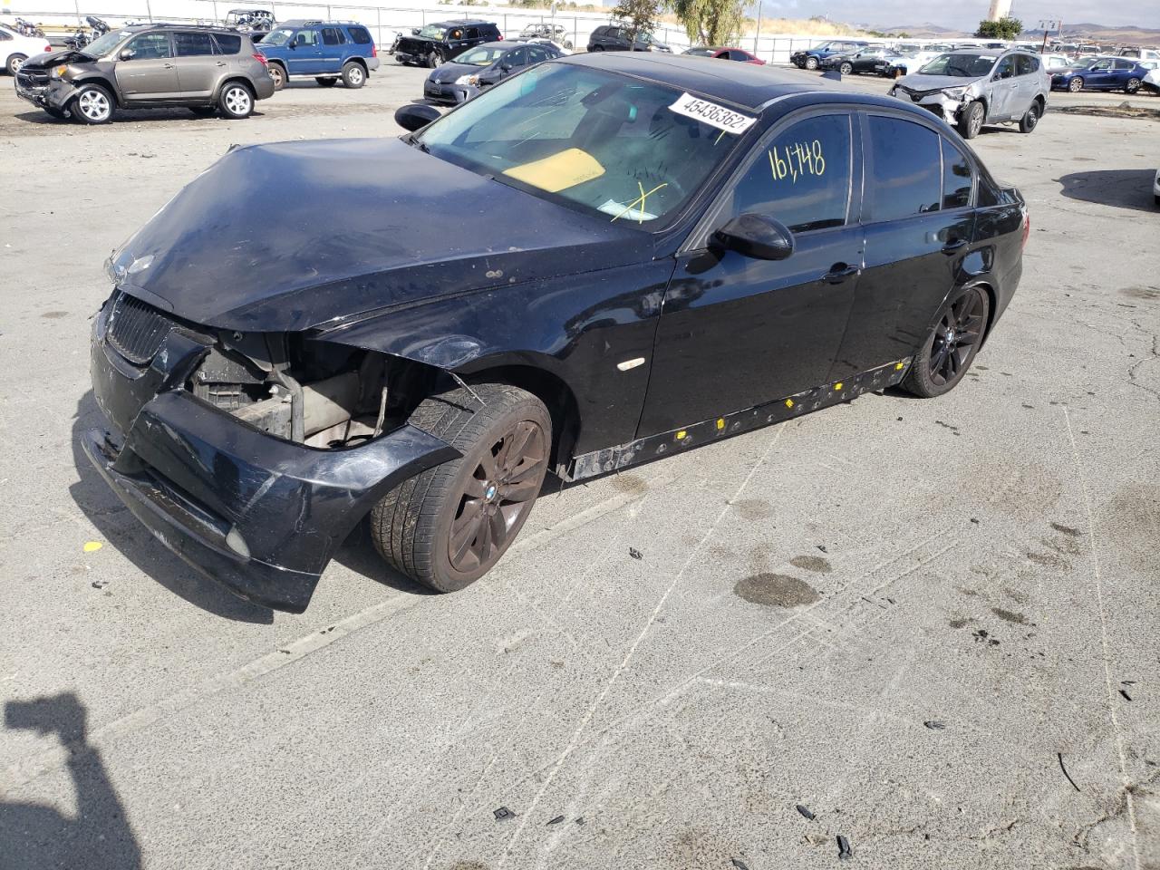 Photo 2 from auction – 2007 BMW 328 I with VIN WBAVA37527NE25979