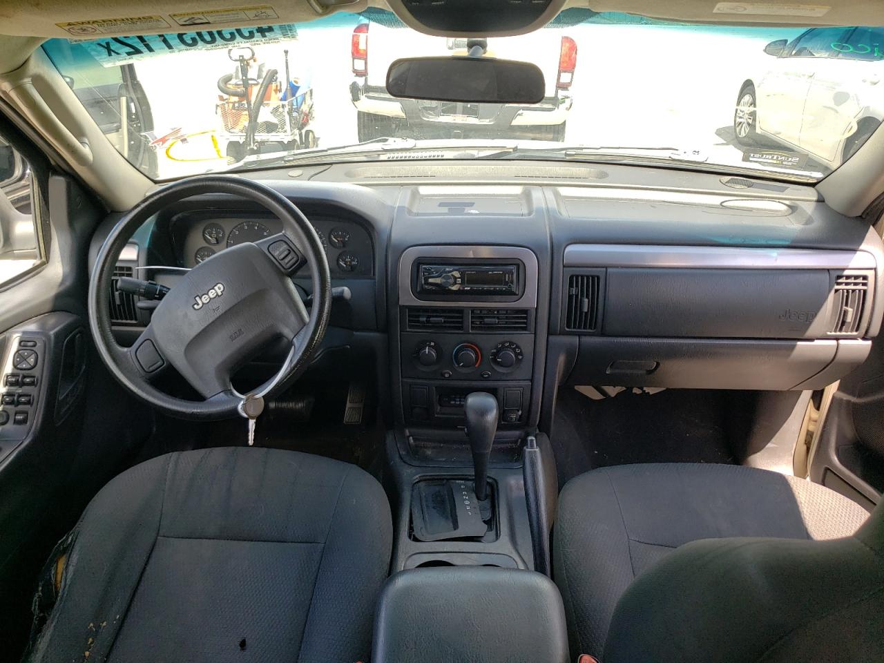 Photo 9 from auction – 2004 JEEP GRAND CHER with VIN 1J4GX48S24C424043