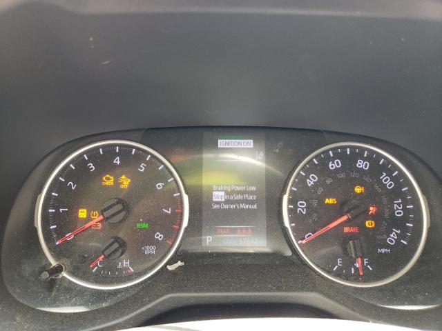 Photo 8 from auction – 2019 TOYOTA RAV4 XLE with VIN 2T3W1RFV3KW010664