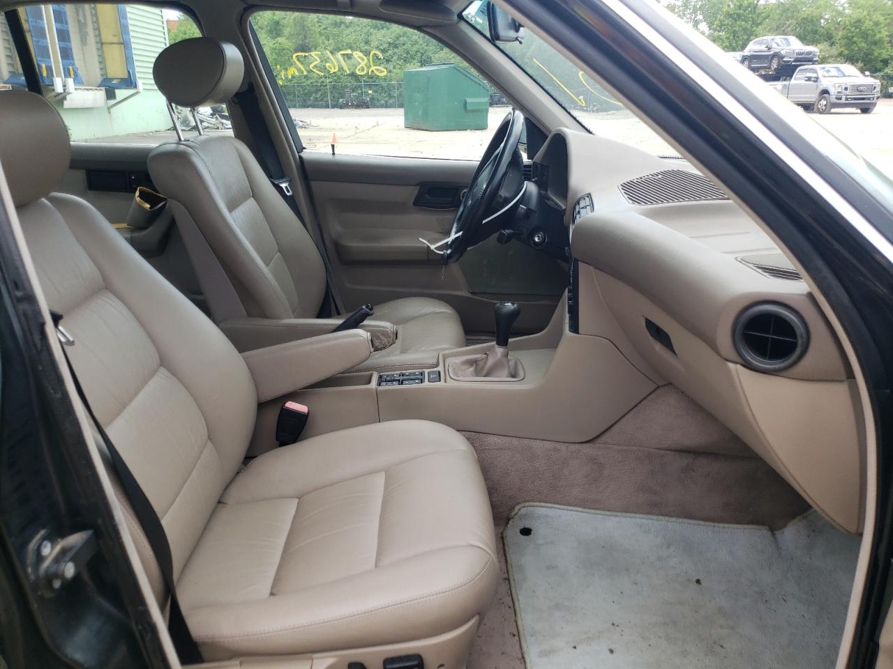 Photo 5 from auction – 1991 BMW 525 with VIN WBAHD5312MBF94822