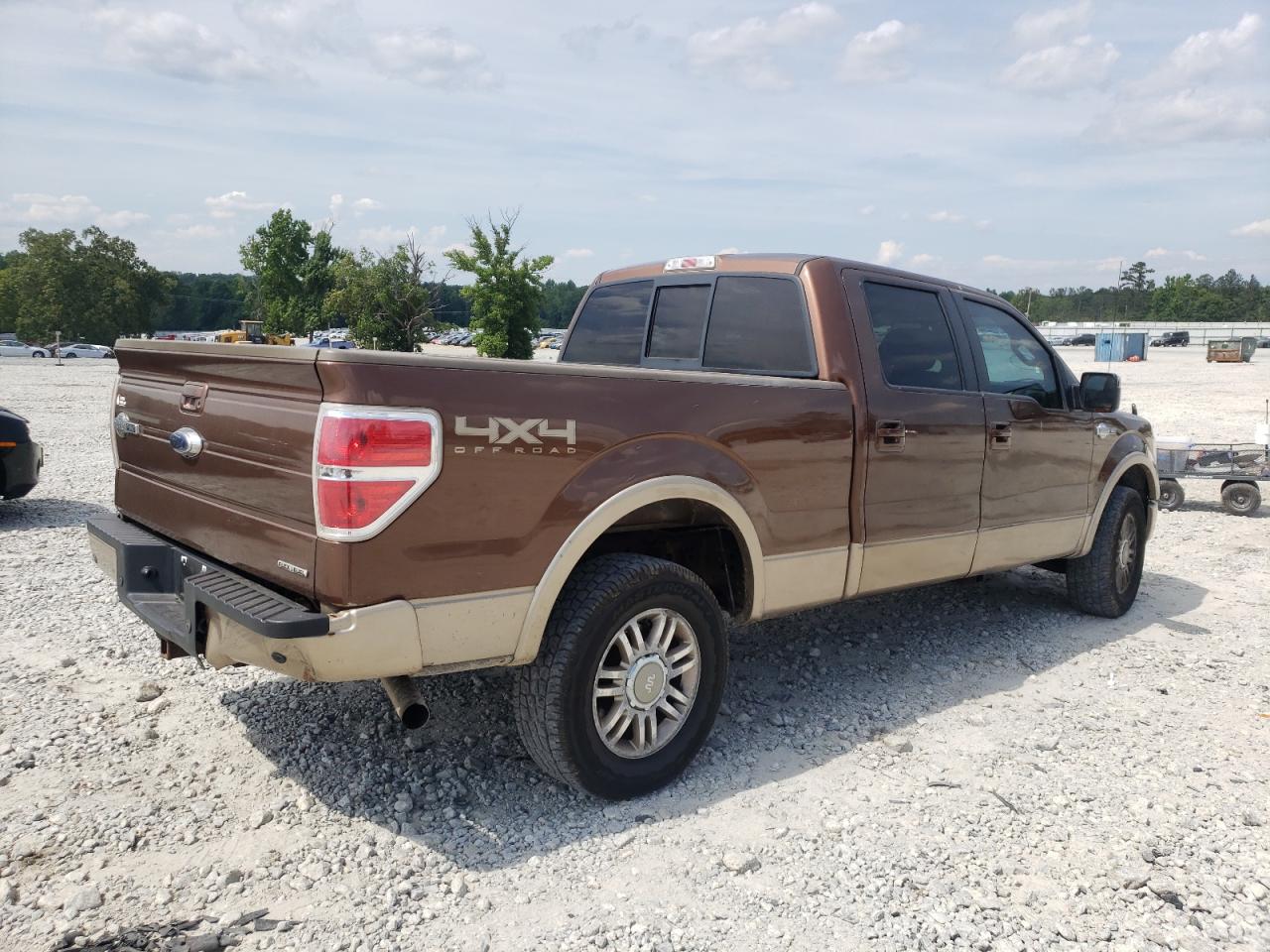 Photo 4 from auction – 2011 FORD F150 SUPER with VIN 1FTFW1EF4BKD64537