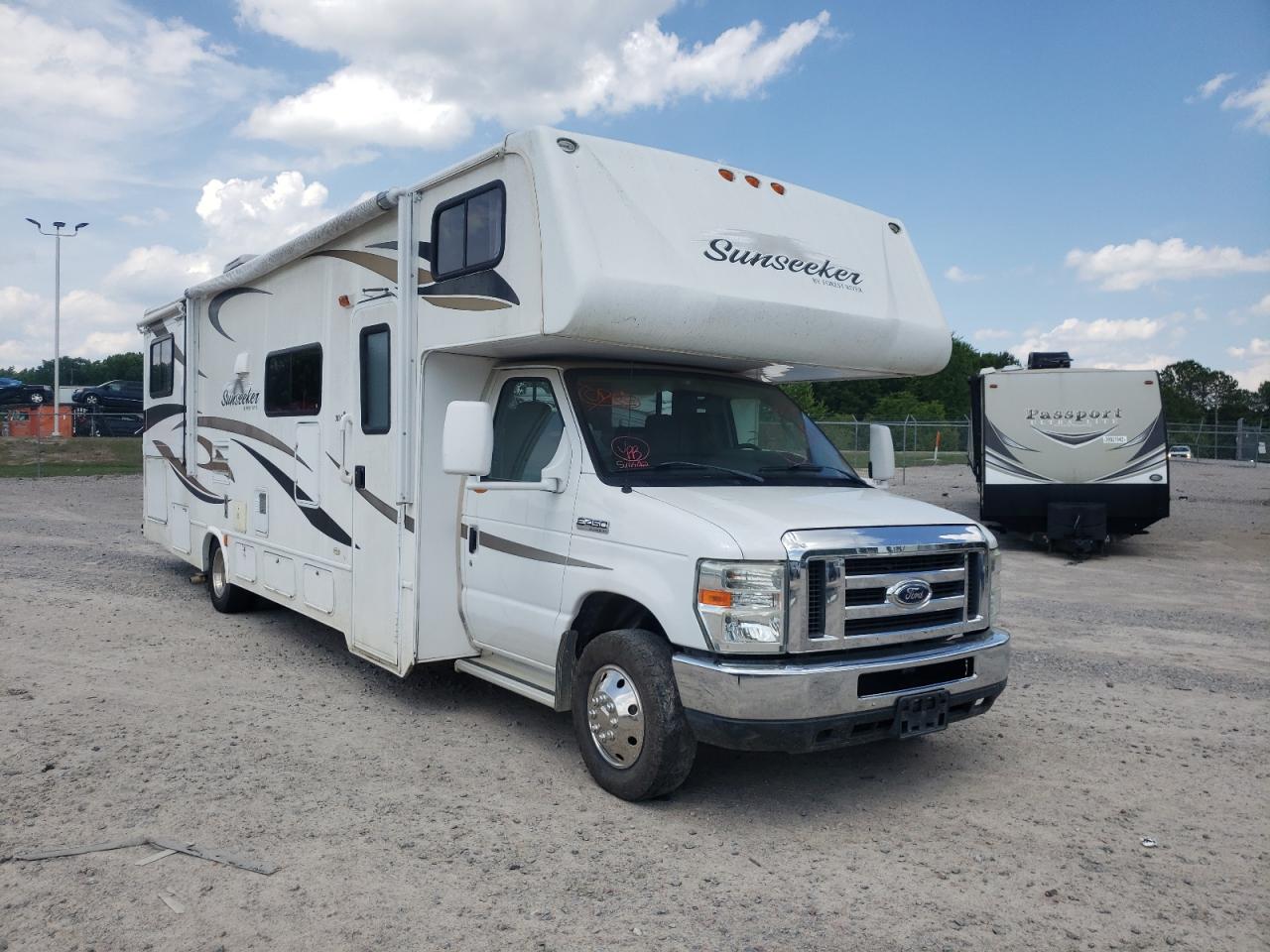 FORD ECONOLINE 2011 with VIN 1FDXE4FS8BDA49454 - Photo from auction