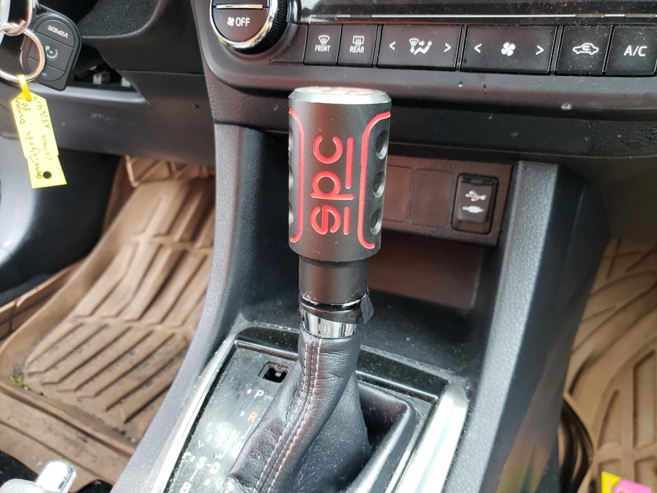 Photo 9 from auction – 2015 TOYOTA COROLLA L with VIN 2T1BURHE9FC430979
