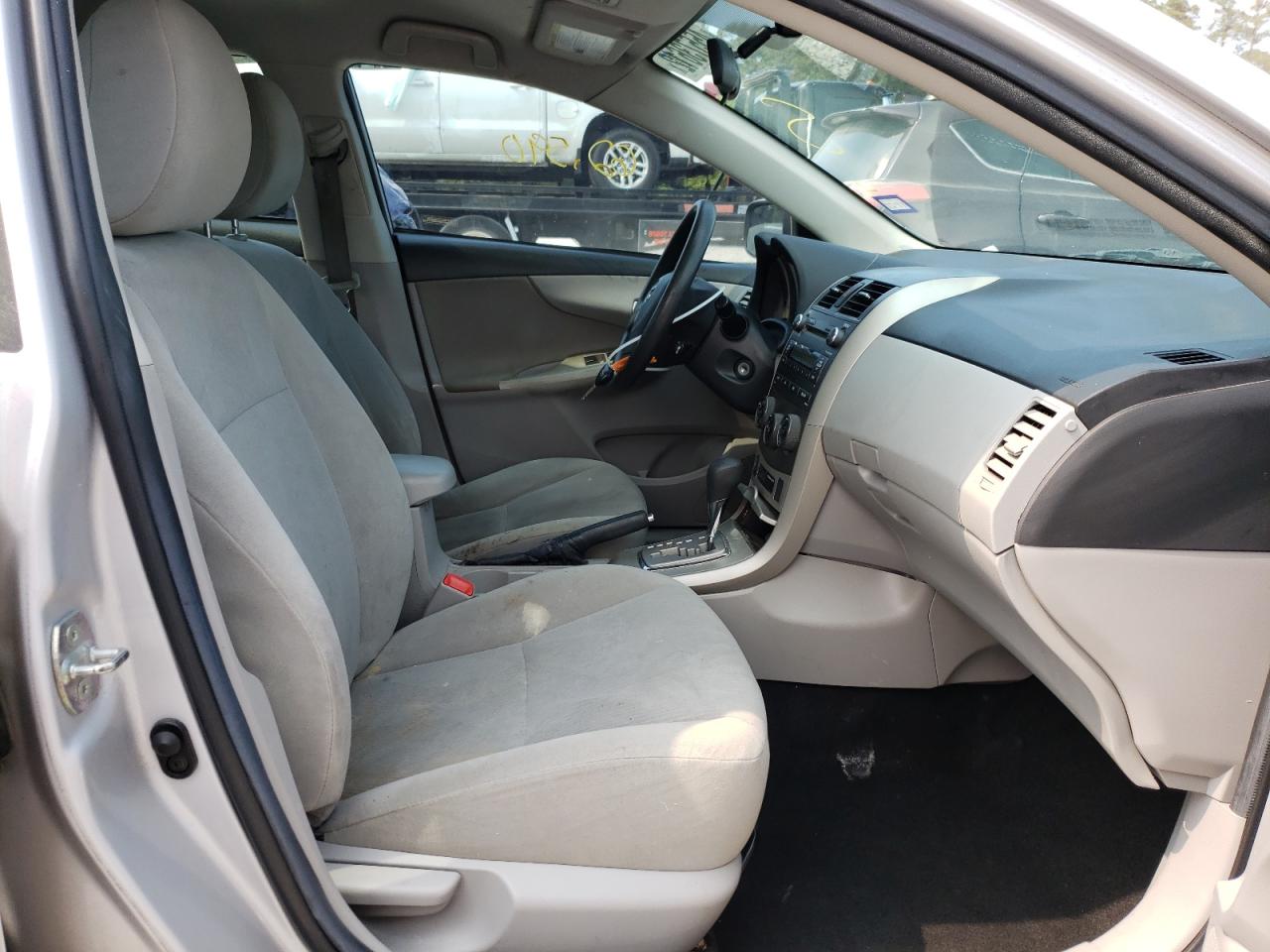 Photo 5 from auction – 2011 TOYOTA COROLLA BA with VIN 2T1BU4EE4BC623431