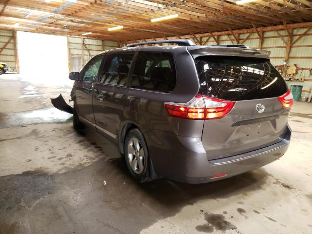 Photo 3 from auction – 2017 TOYOTA SIENNA with VIN 5TDZZ3DC8HS879100