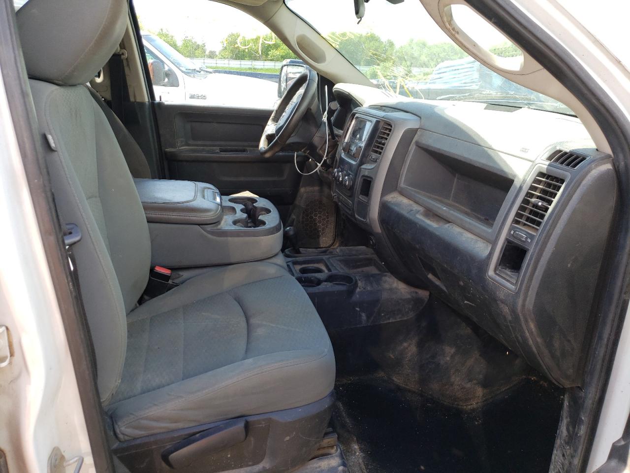 Photo 5 from auction – 2013 DODGE RAM 2500ST with VIN 3C6TR5HT4DG512562