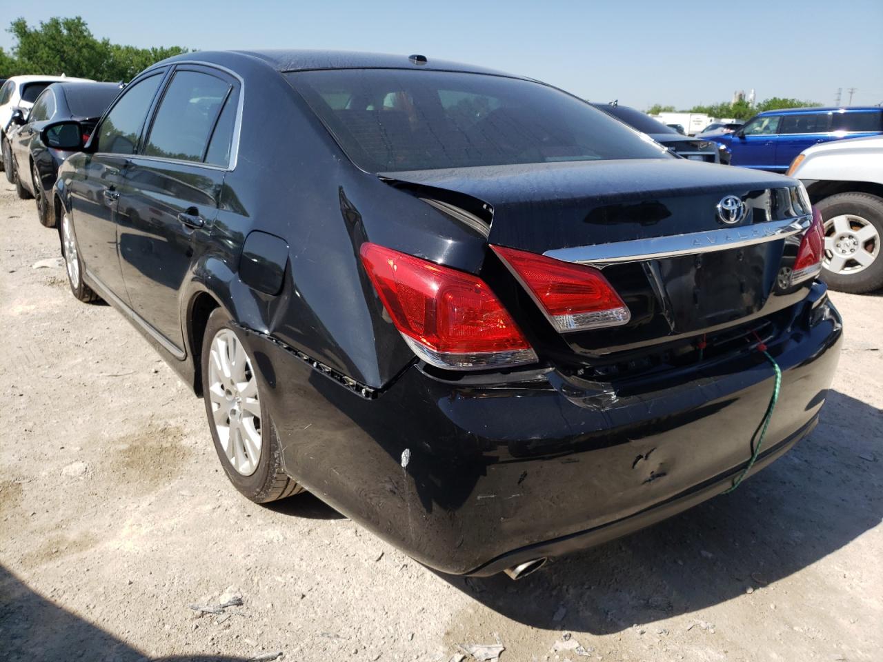 Foto 3 de la subasta – 2012 TOYOTA AVALON BAS con VIN 4T1BK3DB1CU447770