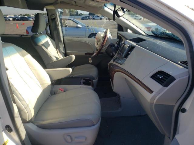 Photo 5 from auction – 2014 TOYOTA SIENNA XLE with VIN 5TDYK3DCXES508838