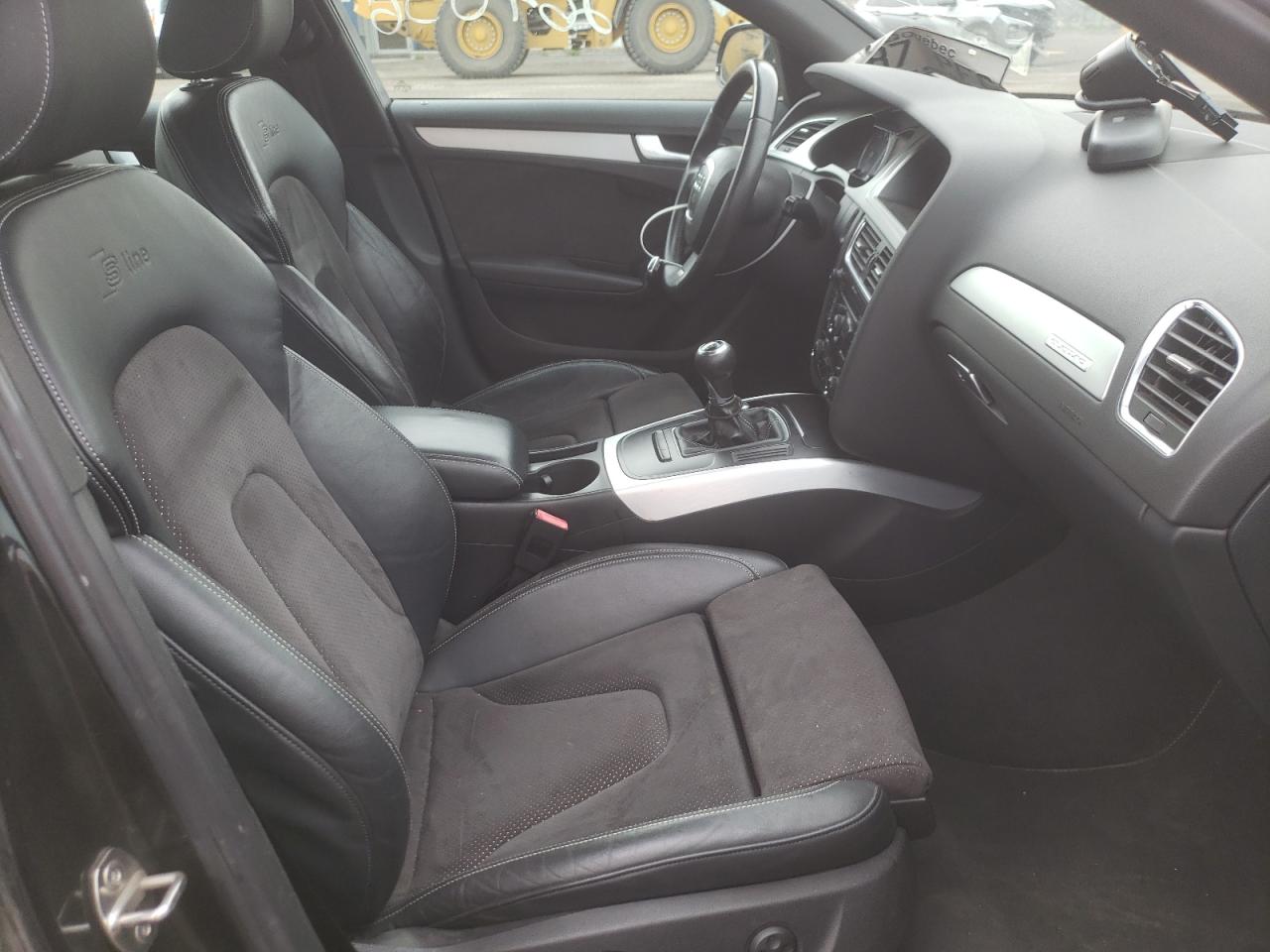 Photo 5 from auction – 2010 AUDI A4 PREMIUM with VIN WAUHFCFL4AN034657