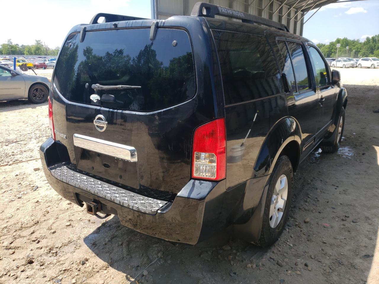 Photo 4 from auction – 2006 NISSAN PATHFINDER with VIN 5N1AR18U16C680131