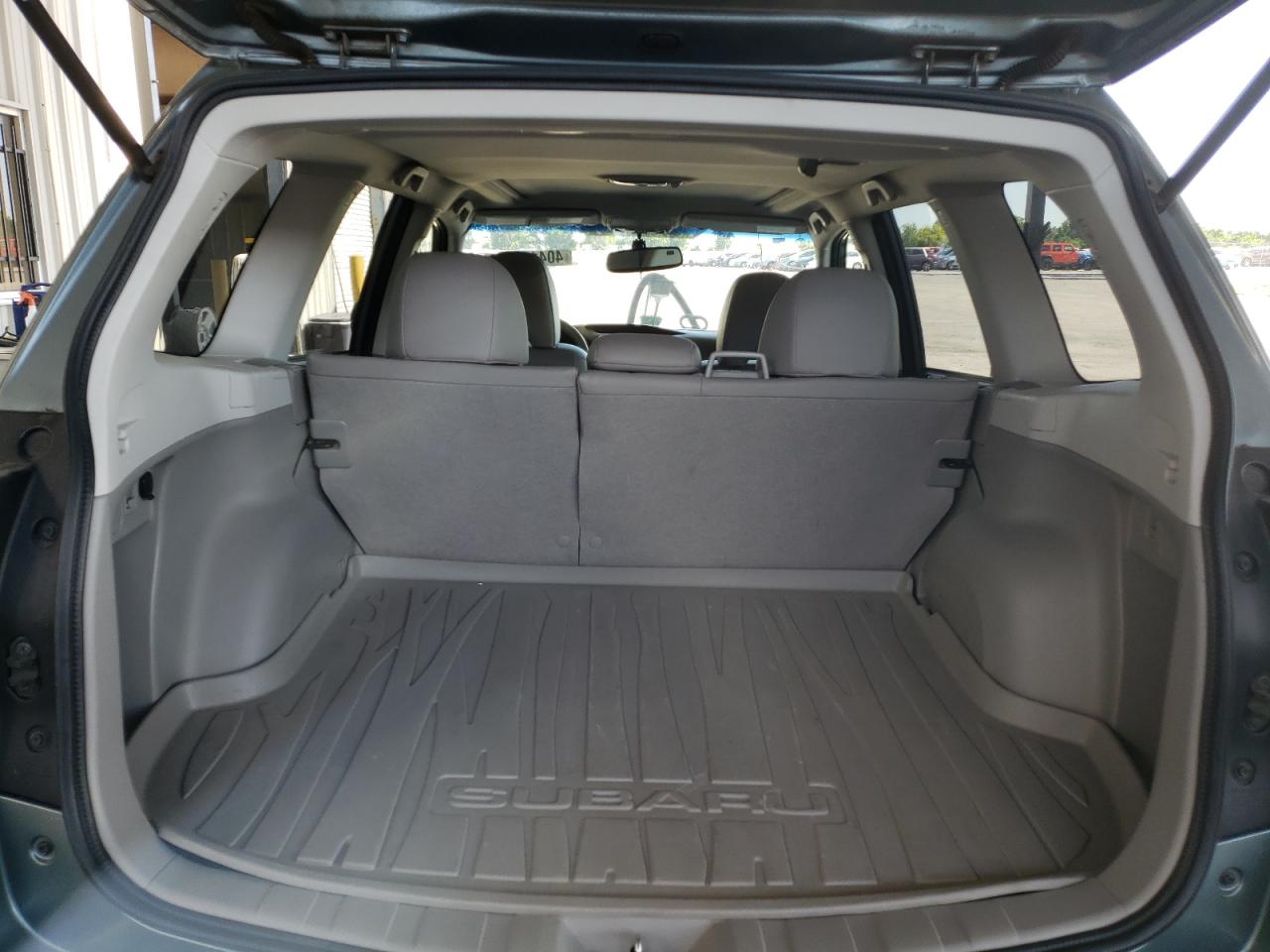 Photo 9 from auction – 2011 SUBARU FORESTER L with VIN JF2SHBEC1BH780452