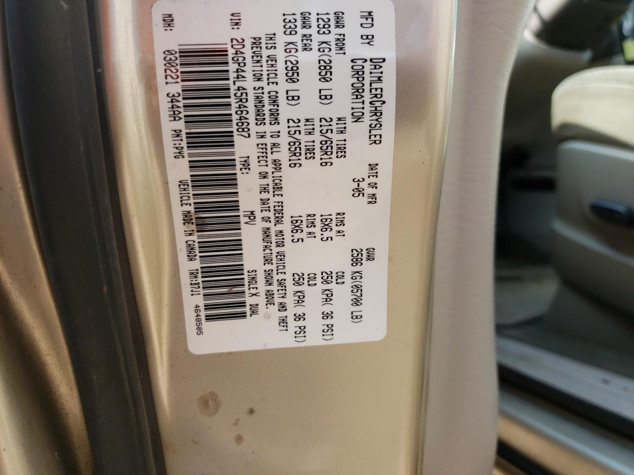 Photo 10 from auction – 2005 DODGE GRAND CARA with VIN 2D4GP44L45R464687