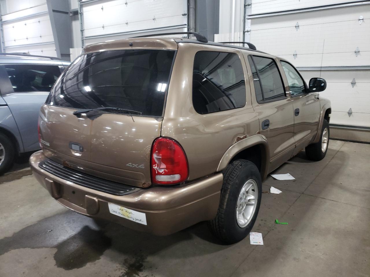 Photo 4 from auction – 2000 DODGE DURANGO with VIN 1B4HS28N4YF137618