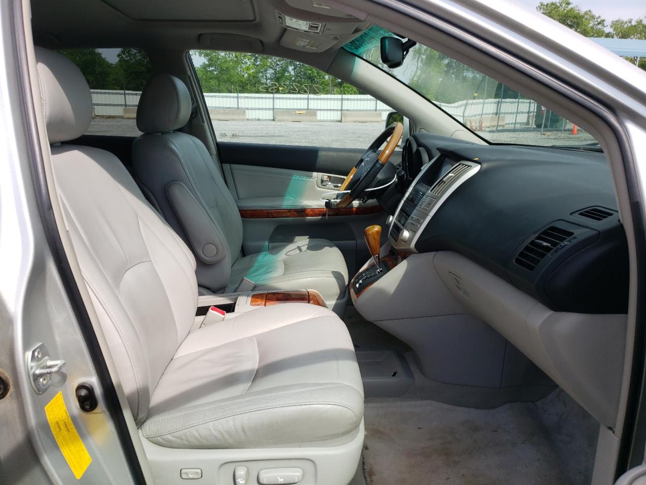 Photo 19 from auction – 2008 LEXUS RX 350 with VIN 2T2GK31U98C046855