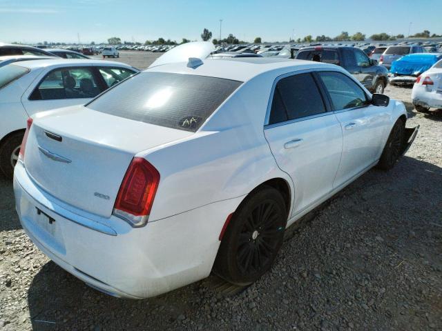 Photo 4 from auction – 2015 CHRYSLER 300 LIMITE with VIN 2C3CCAAG9FH813898