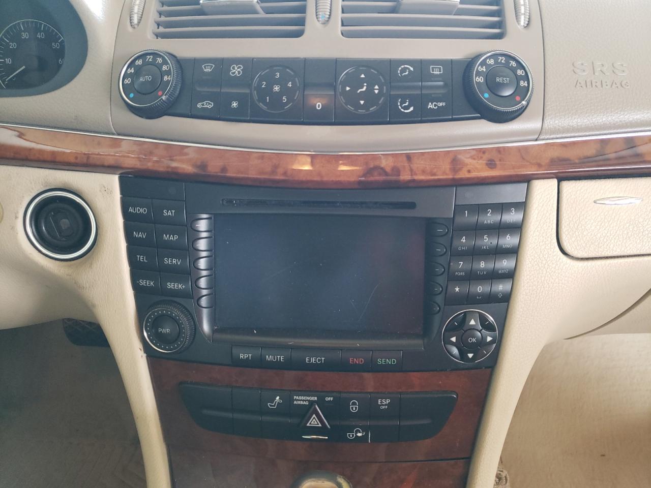 Photo 9 from auction – 2004 MERCEDES-BENZ E 320 with VIN WDBUF65J54A437575