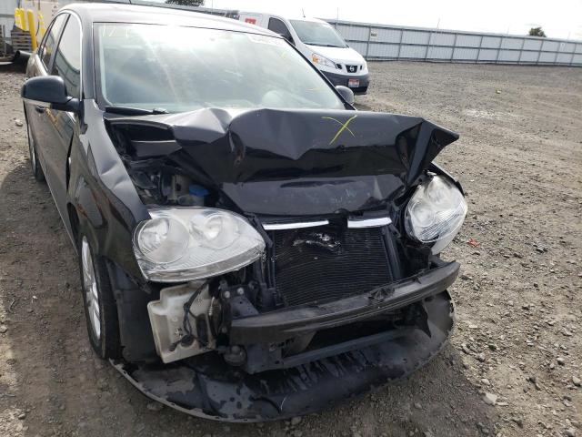 Photo 9 from auction – 2007 VOLKSWAGEN JETTA WOLF with VIN 3VWEG71K07M177517