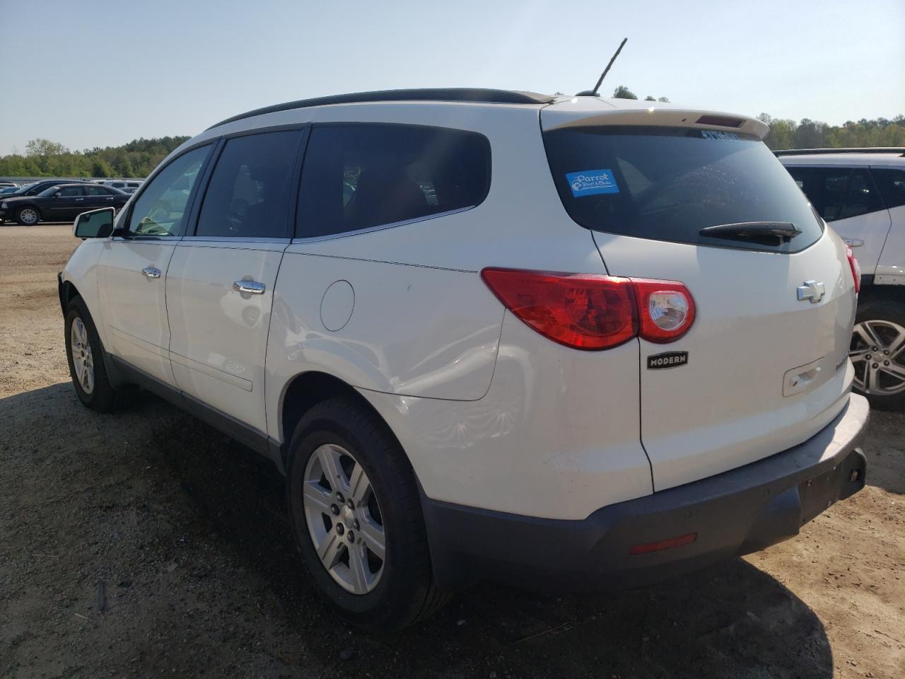 Photo 3 from auction – 2011 CHEVROLET TRAVERSE L with VIN 1GNKRJED6BJ232798