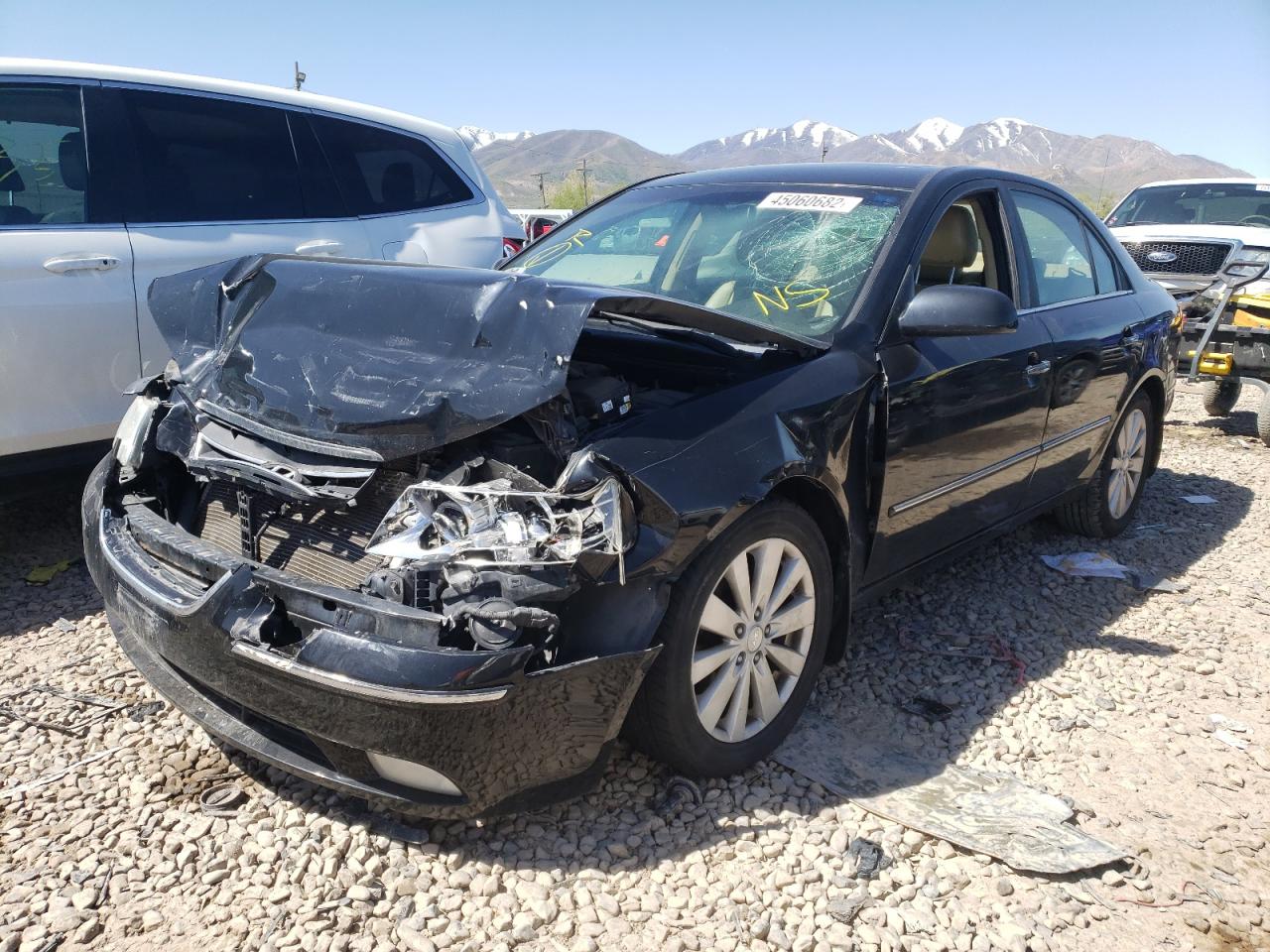 Photo 2 from auction – 2010 HYUNDAI SONATA SE with VIN 5NPEU4AF6AH630341