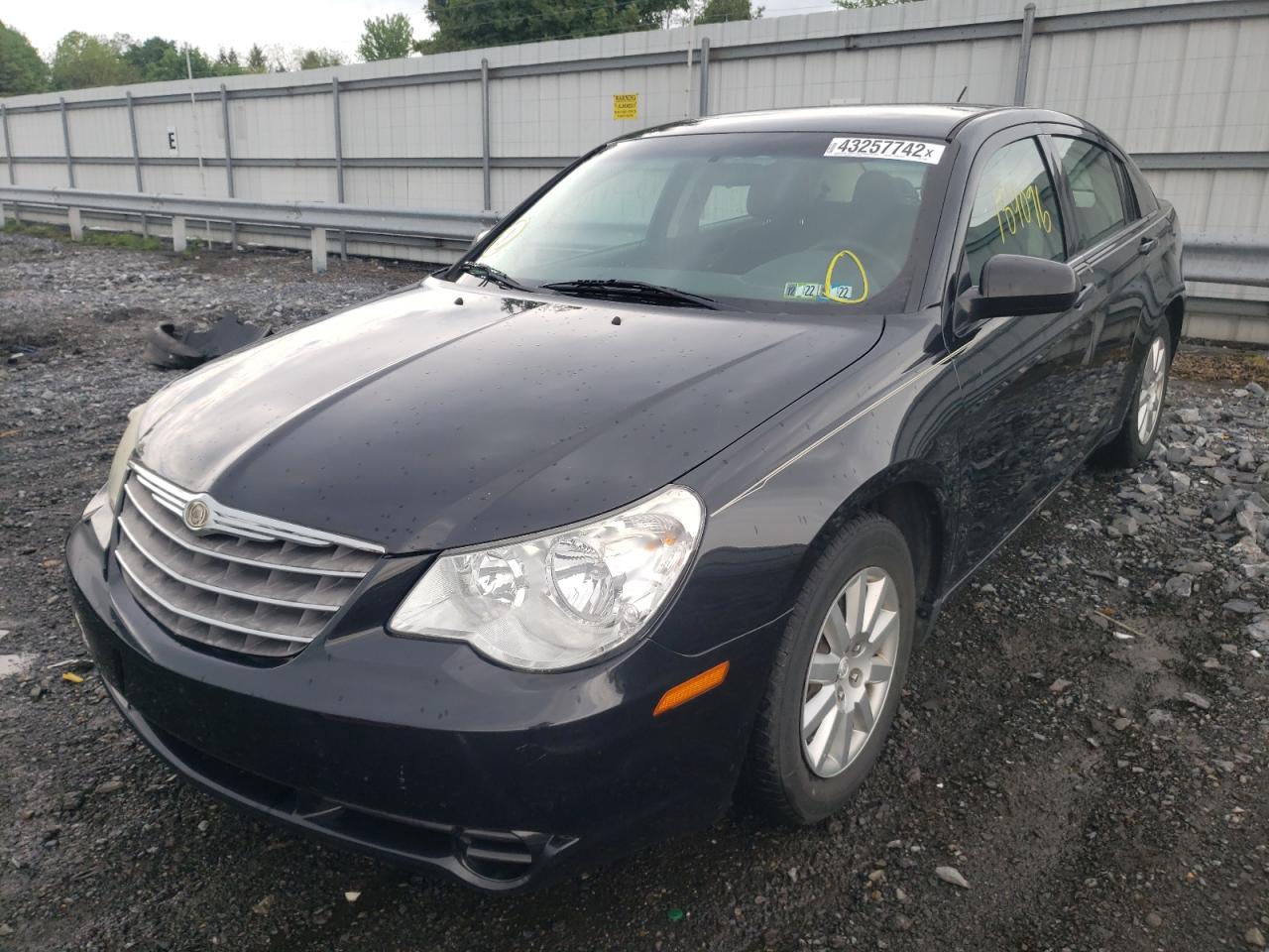 Photo 2 from auction – 2010 CHRYSLER SEBRING TO with VIN 1C3CC4FB9AN213610