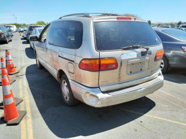 Photo 3 from auction – 2000 TOYOTA SIENNA LE with VIN 4T3ZF13C1YU227433