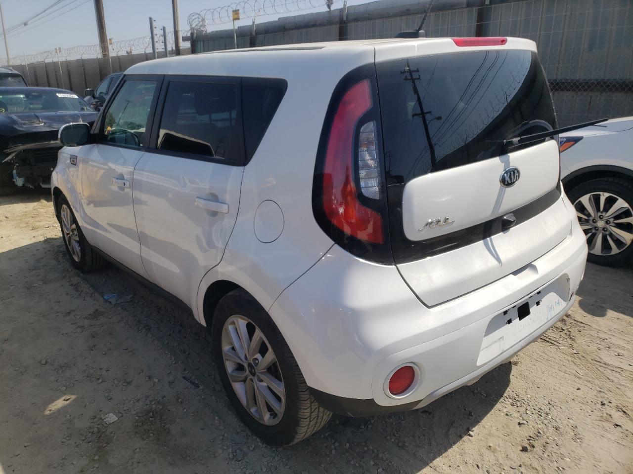 Photo 3 from auction – 2019 KIA SOUL + with VIN KNDJP3A53K7655890