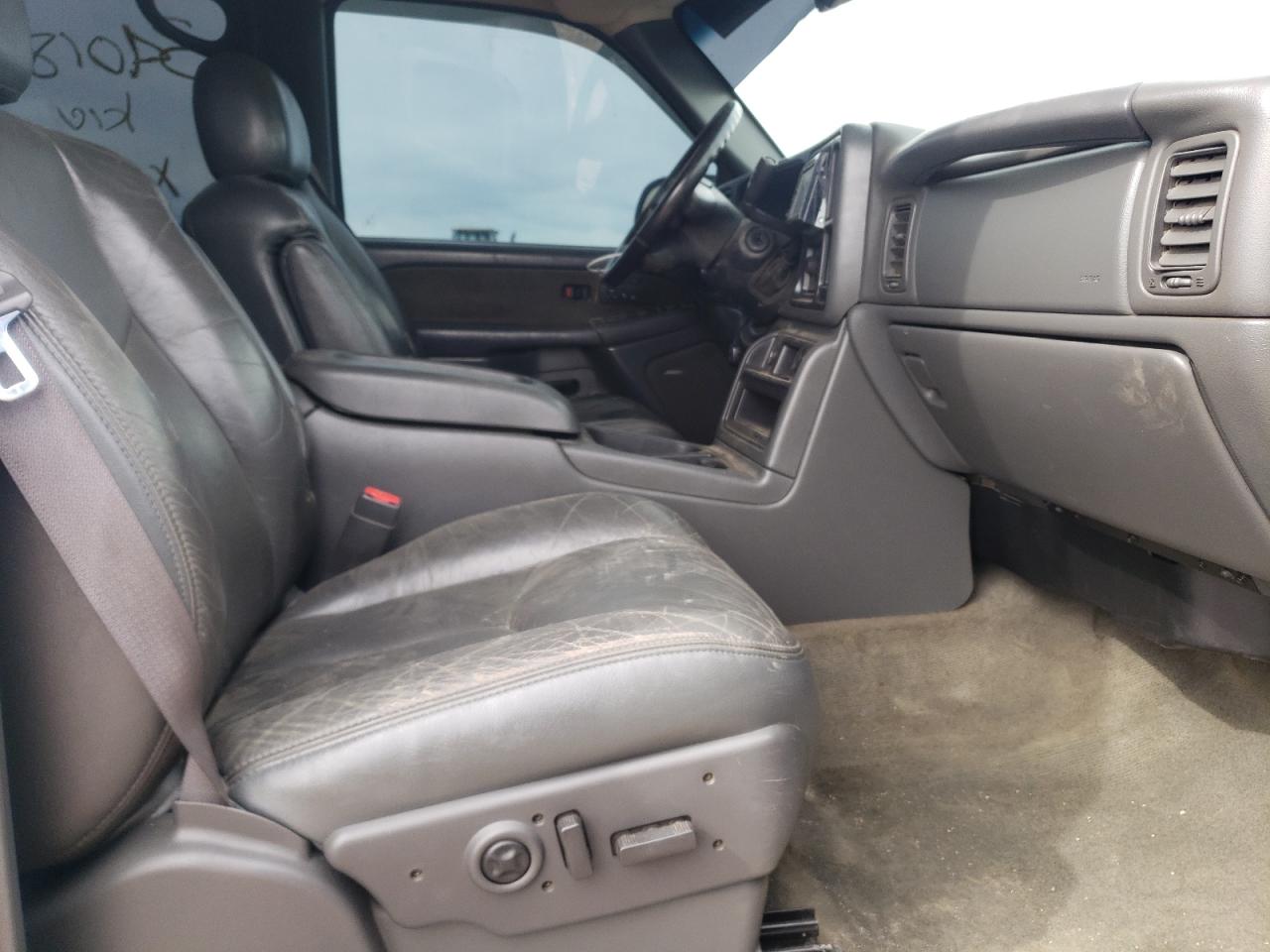 Photo 5 from auction – 2003 GMC SIERRA K25 with VIN 1GTHK23173F134986