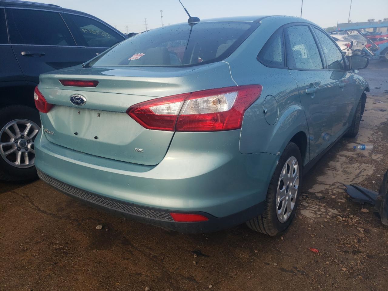 Photo 4 from auction – 2012 FORD FOCUS SE with VIN 1FAHP3F24CL354556