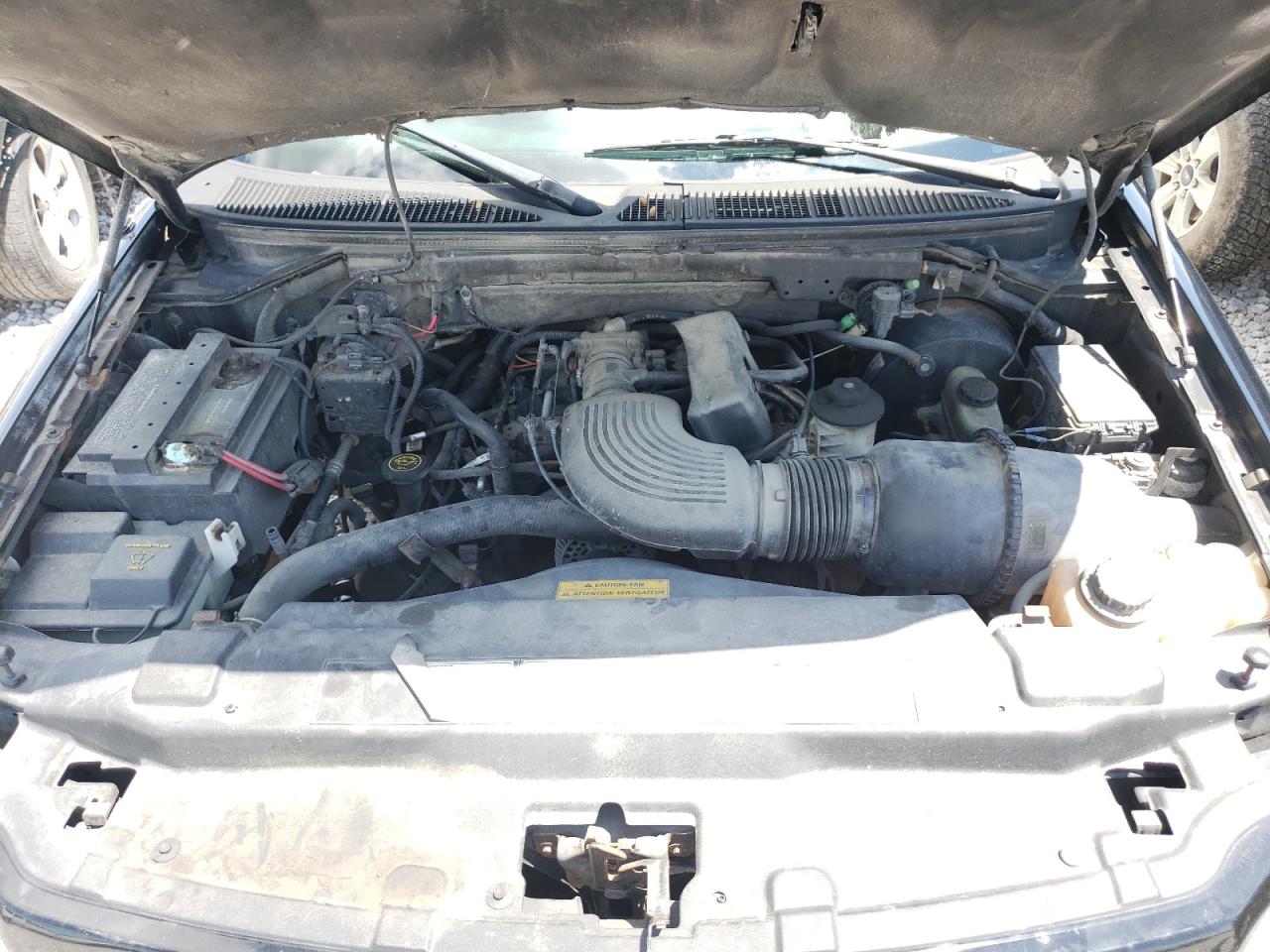Photo 7 from auction – 2000 FORD F150 with VIN 2FTRX07L9YCA92846
