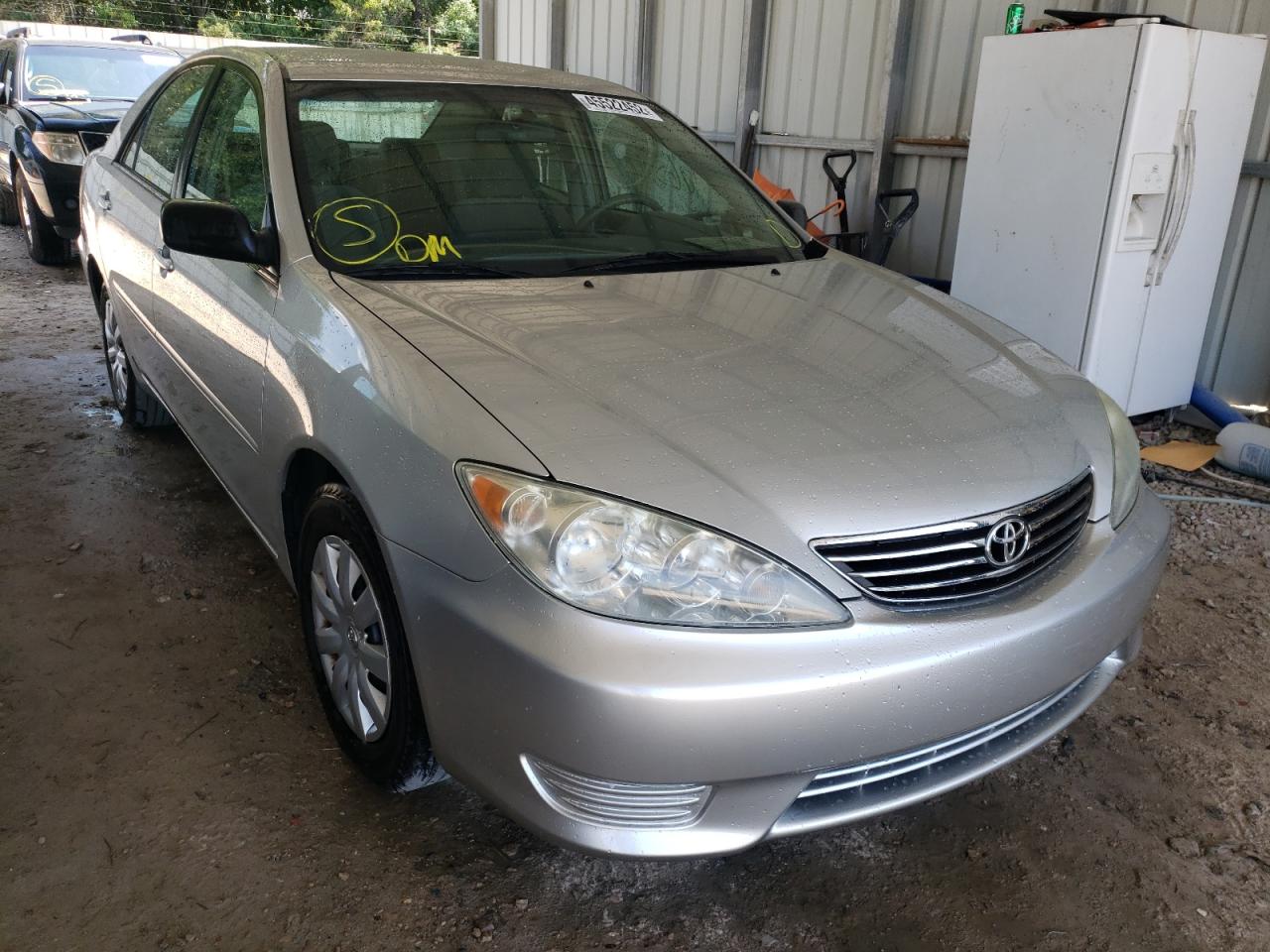 Photo 13 from auction – 2006 TOYOTA CAMRY LE with VIN 4T1BE32K86U667244