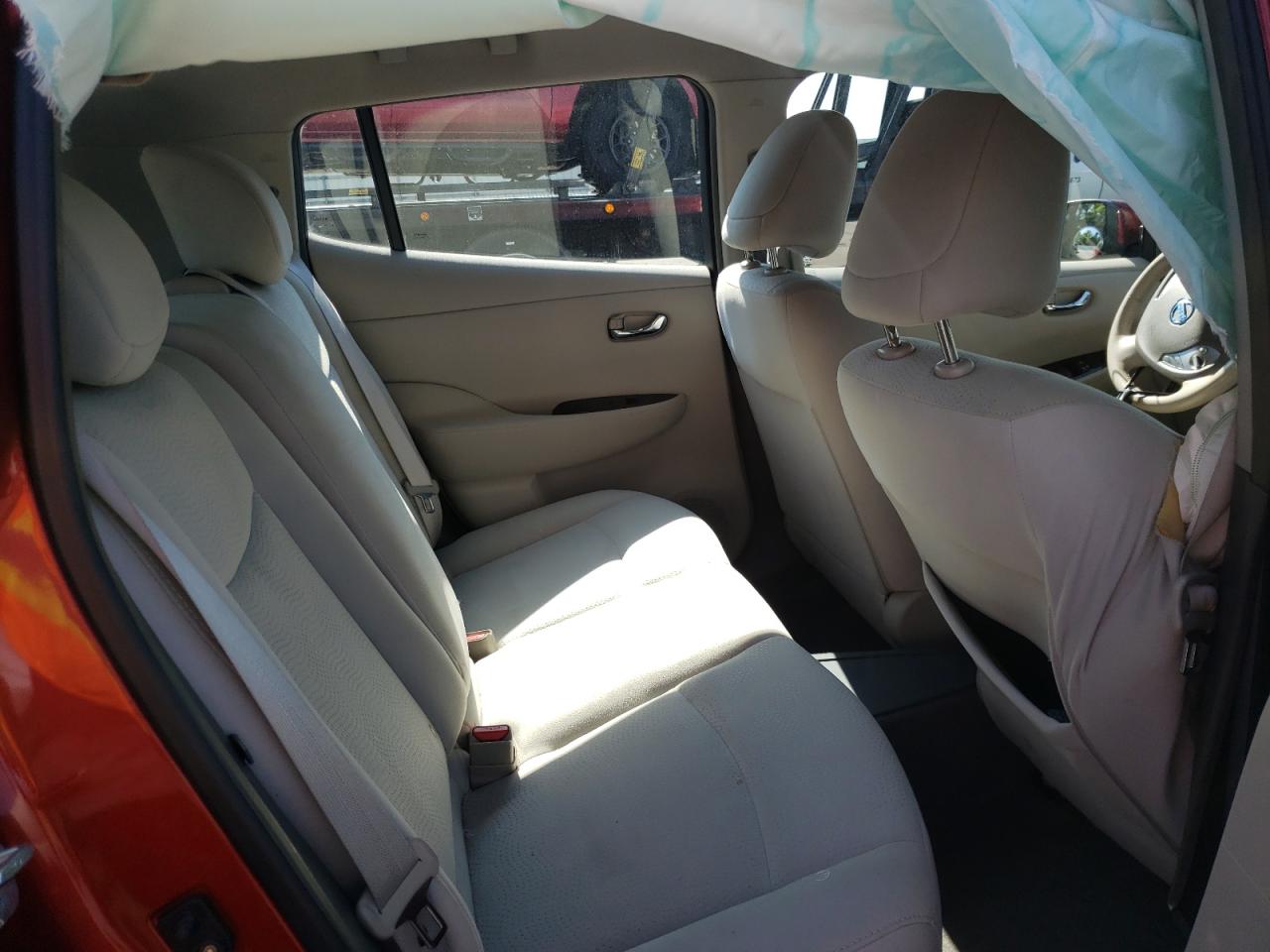Photo 6 from auction – 2013 NISSAN LEAF S with VIN 1N4AZ0CP6DC411805