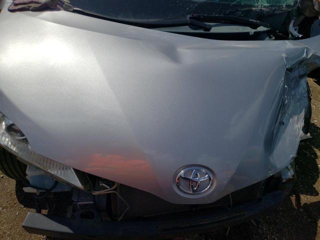 Photo 7 from auction – 2014 TOYOTA SIENNA XLE with VIN 5TDYK3DC4ES410422