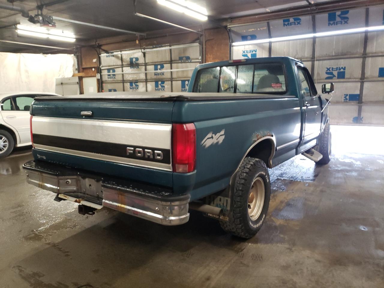 Photo 4 from auction – 1996 FORD F150 with VIN 2FTEF14H6TCA08675