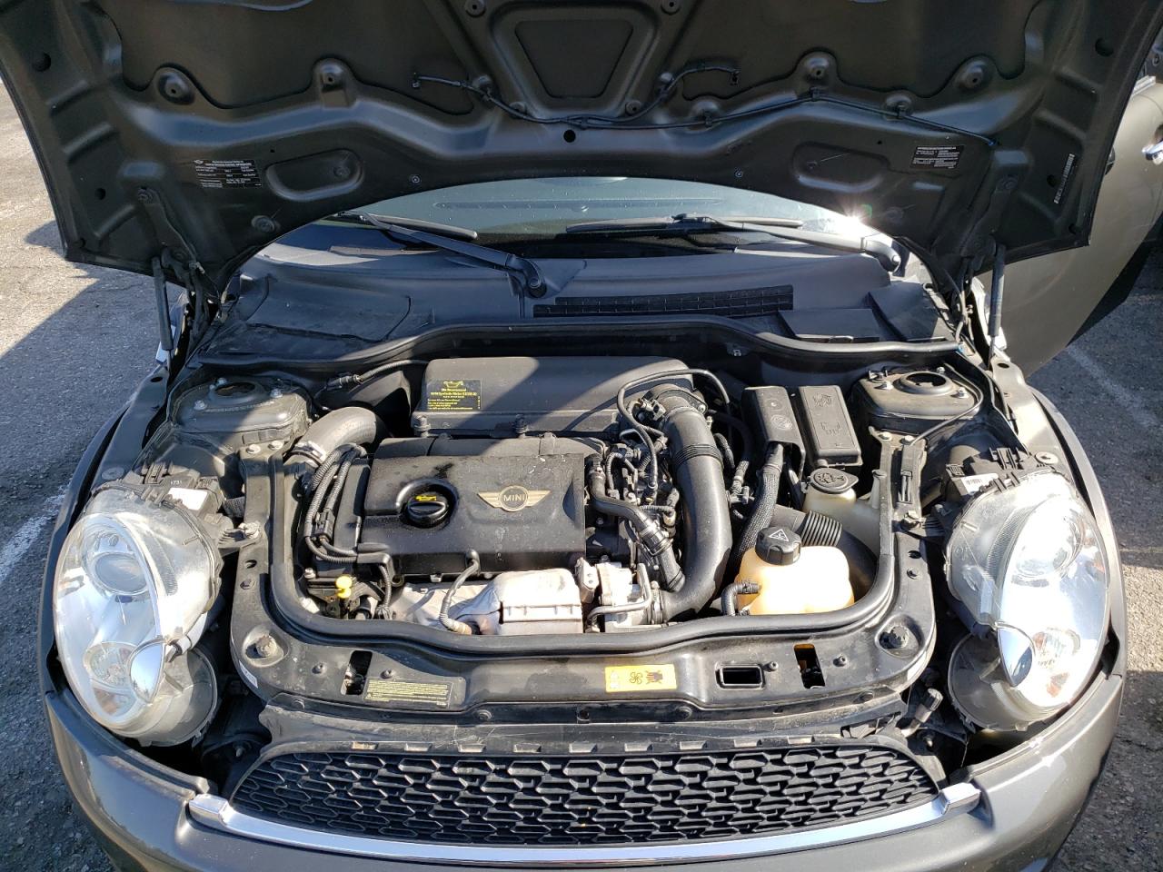 Photo 7 from auction – 2012 MINI COOPER S with VIN WMWSV3C51CT386396