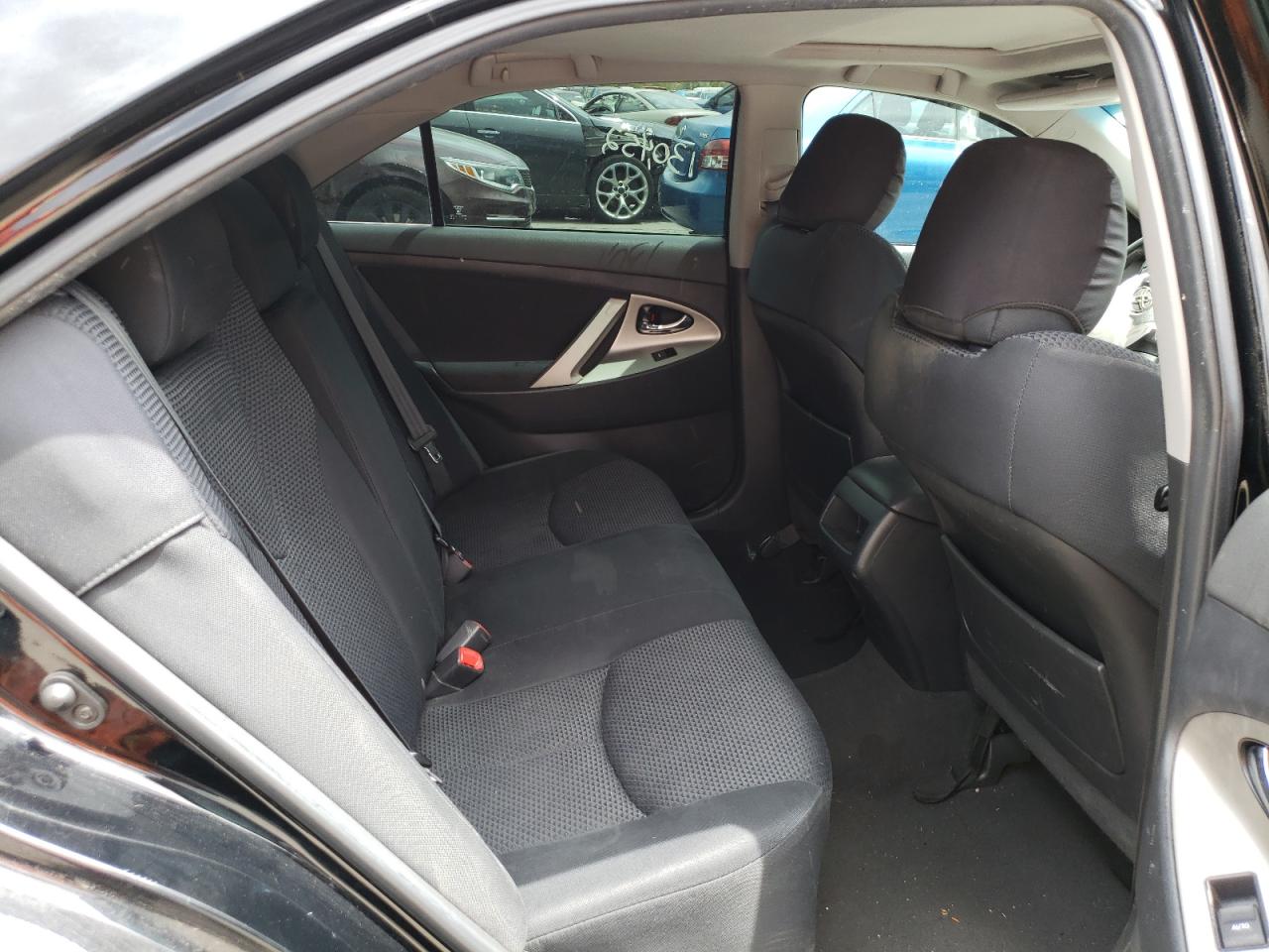 Photo 6 from auction – 2011 TOYOTA CAMRY BASE with VIN 4T1BF3EK6BU673269
