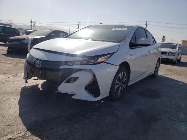 Photo 2 from auction – 2018 TOYOTA PRIUS PRIM with VIN JTDKARFP2J3080917