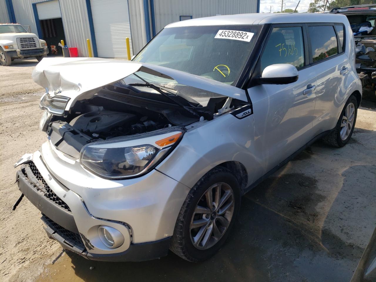 Photo 2 from auction – 2017 KIA SOUL + with VIN KNDJP3A55H7417645